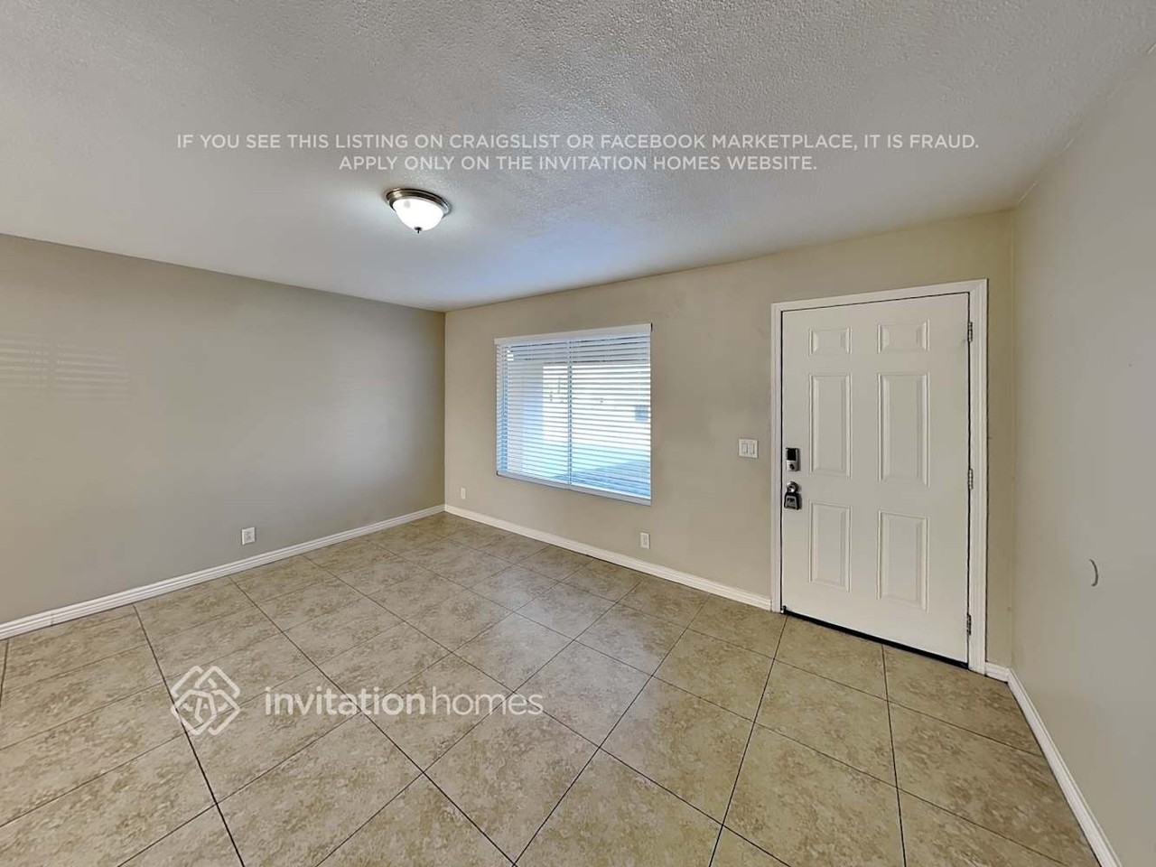 18016 North 57th Avenue - Photo 3 of 18