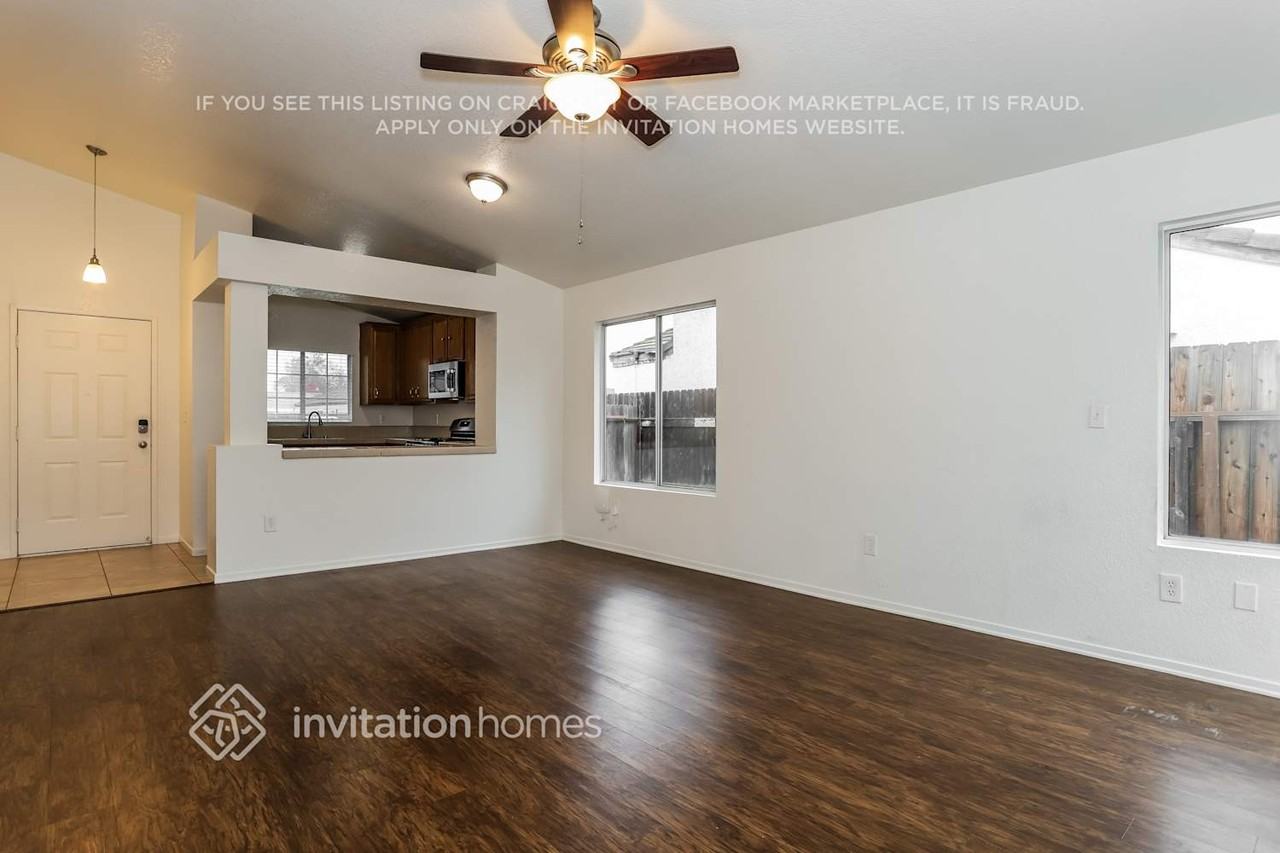 234 Lapwing Ln - Photo 6 of 17