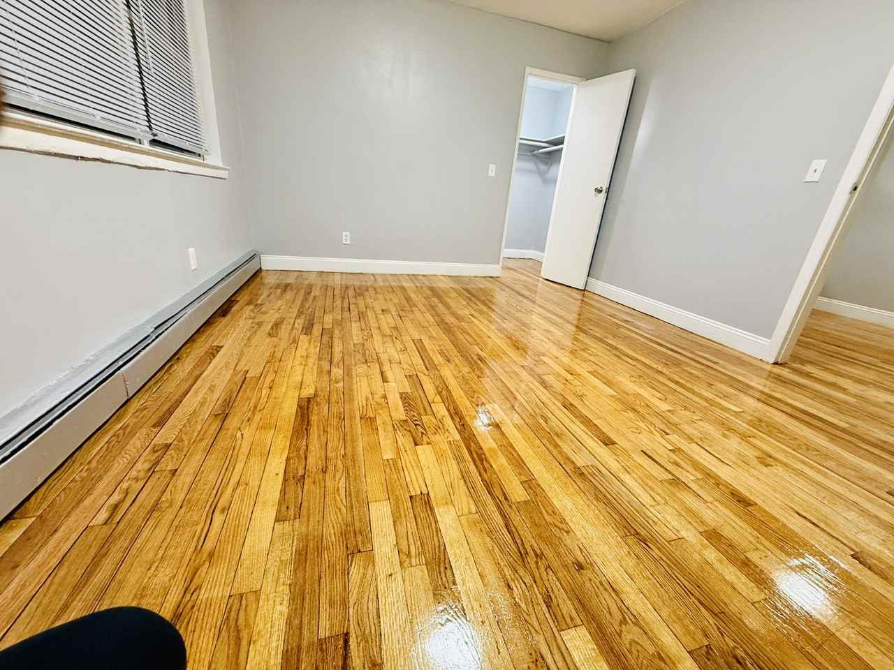 415 Jefferson Ave #B6 - Photo 6 of 11