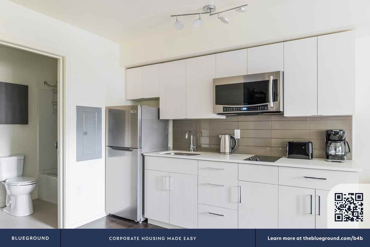 5001 Brooklyn Ave Ne #918 - Photo 5 of 20