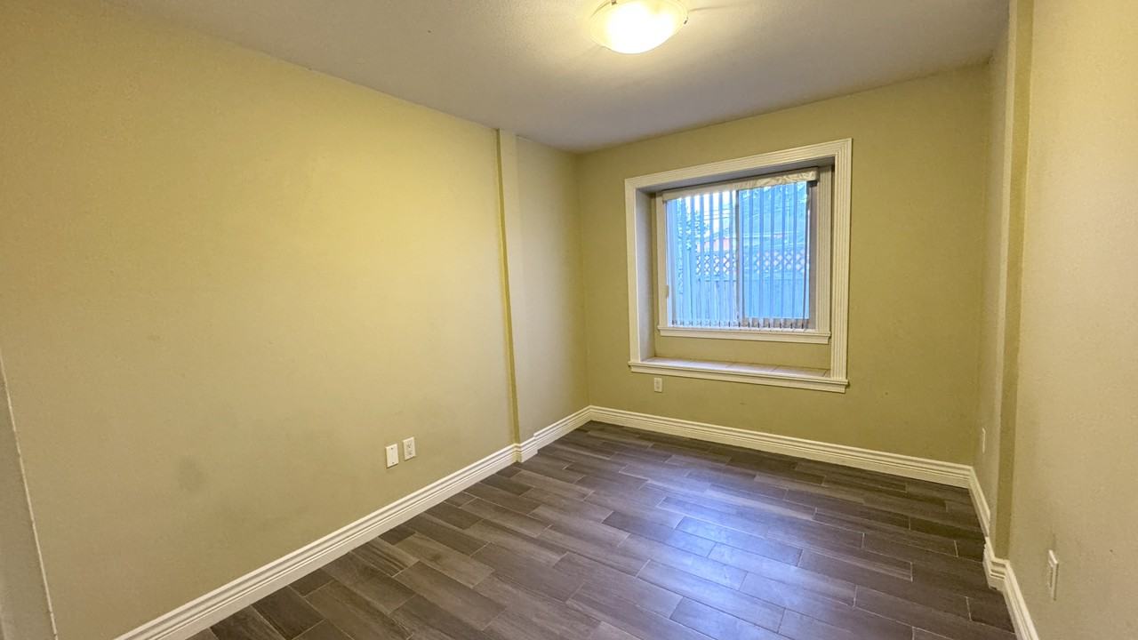 Matapan Cres - Photo 6 of 6