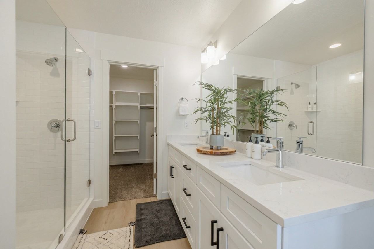 408 South 680 East #1249845P - Photo 4 of 10