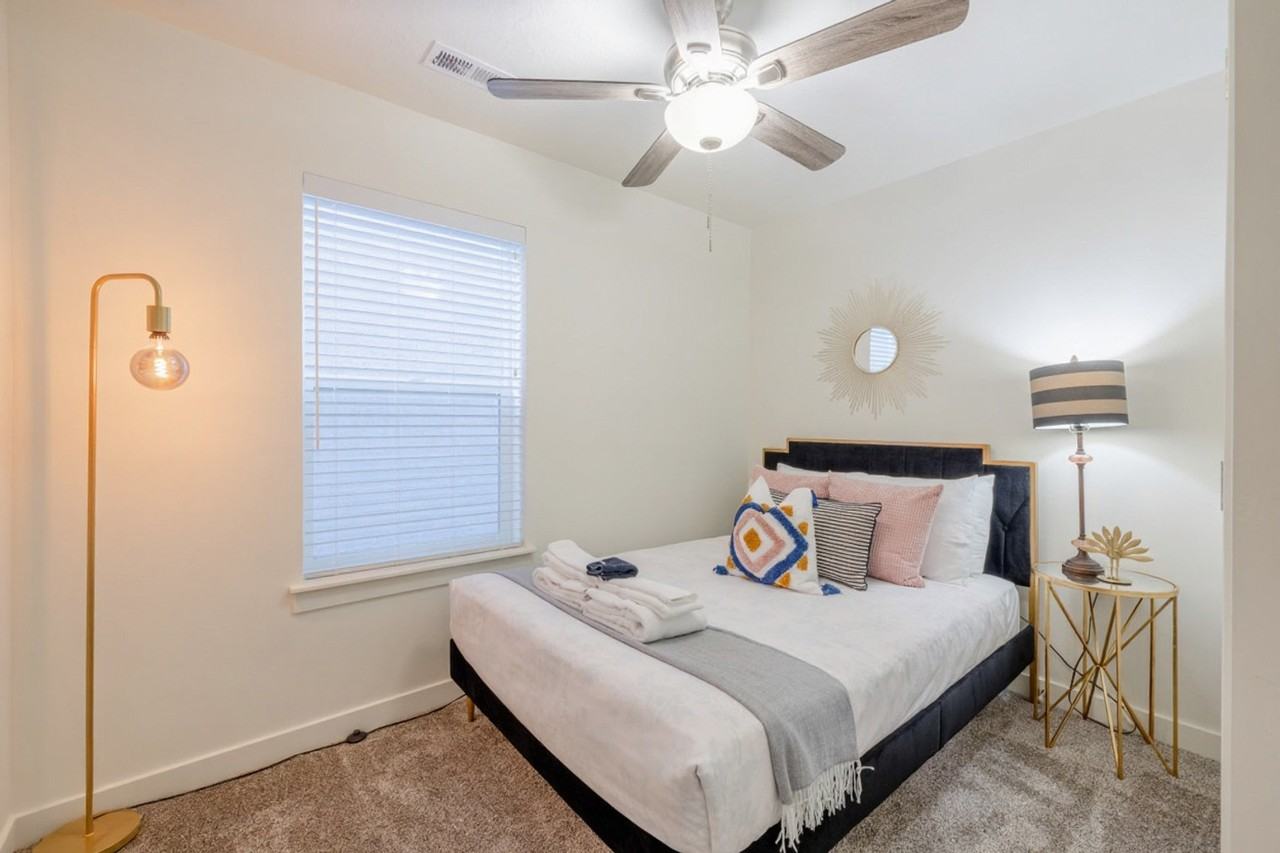 408 South 680 East #1249845P - Photo 6 of 10