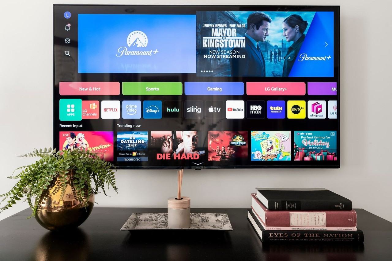 1116 W 10th St #1292407P - Photo 6 of 50