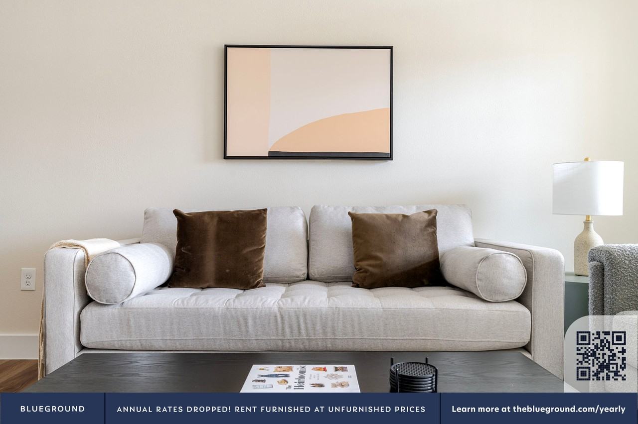 1501 West Howard Lane - Photo 4 of 46