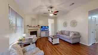 810 Camellia Ct - Photo 1 of 1