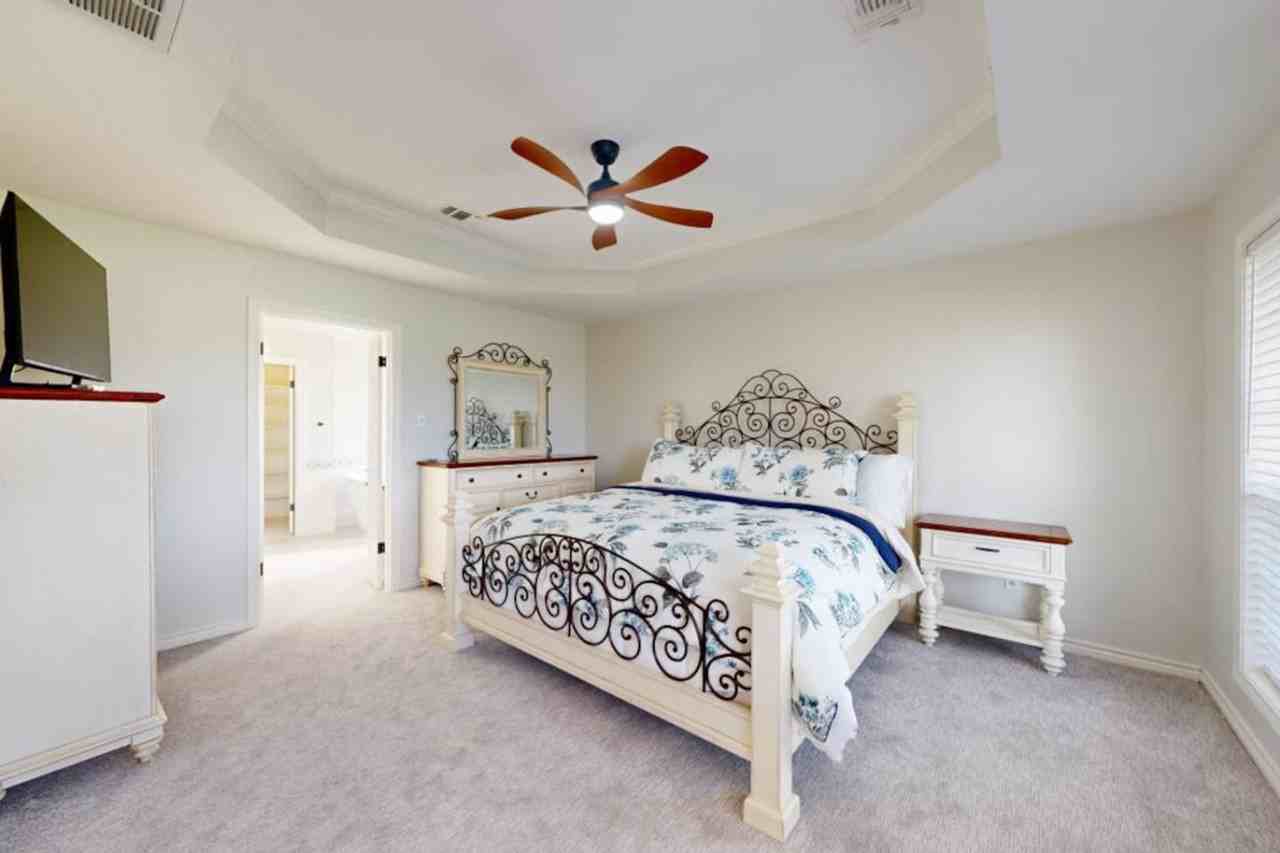 1803 Fernhaven Cir #1328088P - Photo 4 of 42