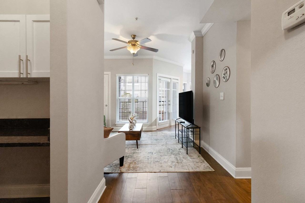 590 590 James Maxwell Road #1346971P - Photo 4 of 40