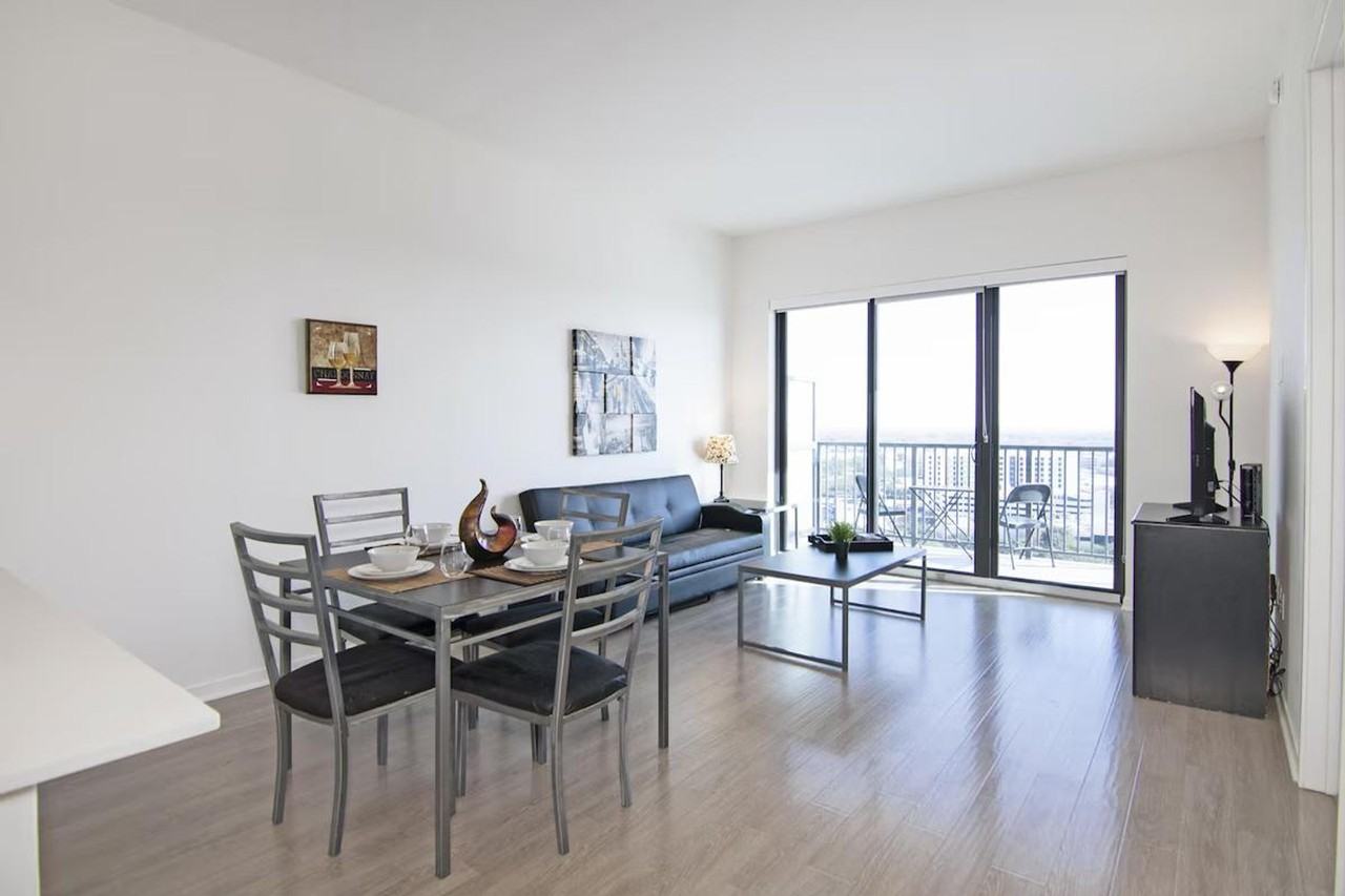 2022 Holcombe Boulevard #1359157P - Photo 4 of 24