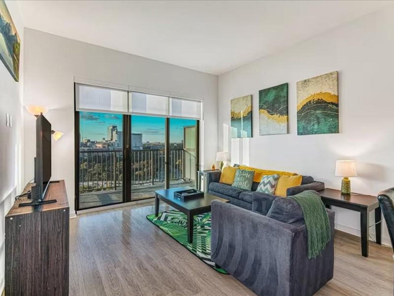 2121 Holcombe Blvd #1359141P - Photo 4 of 28