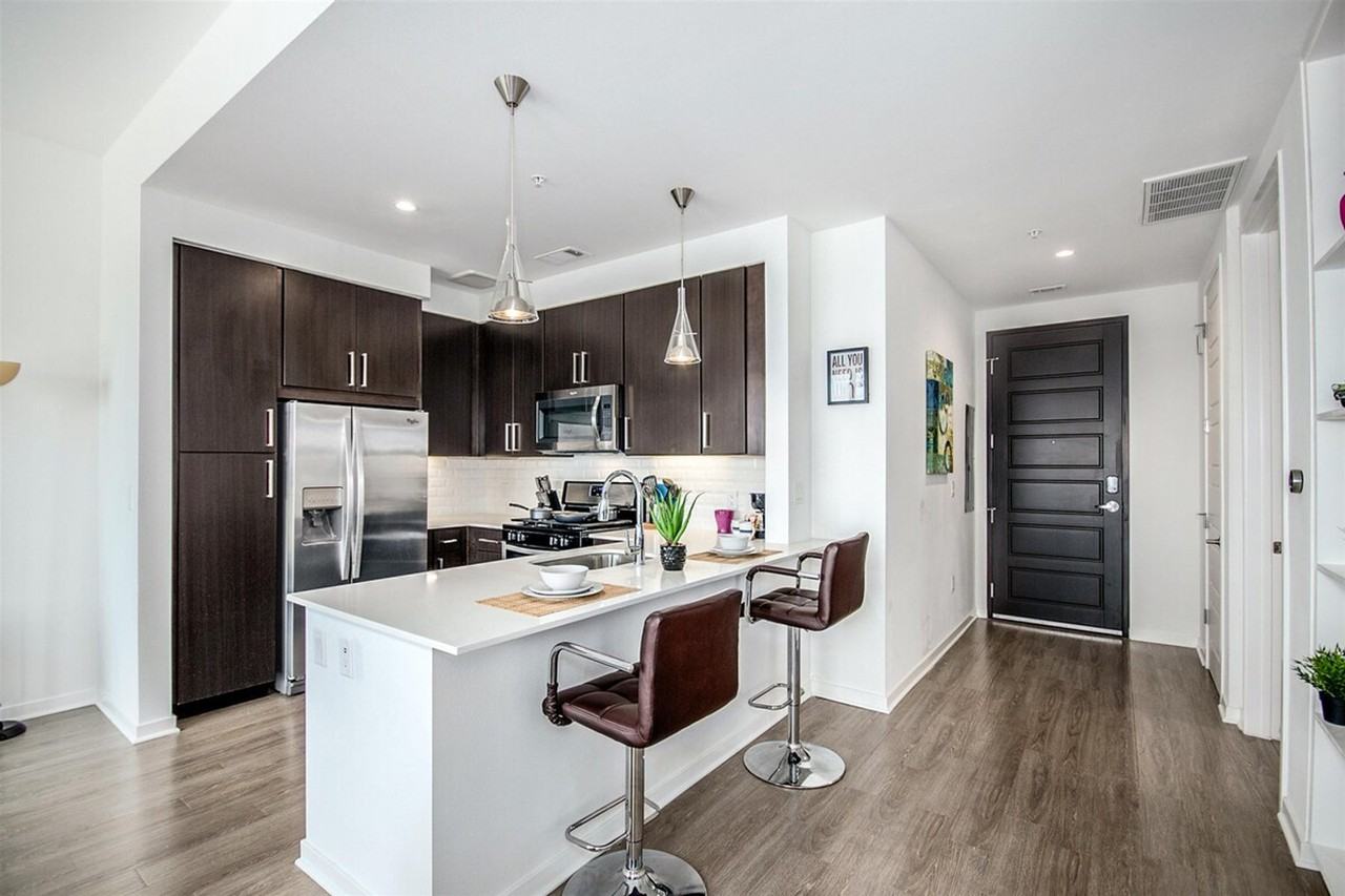 2002 Holcombe Boulevard #1359170P - Photo 6 of 22