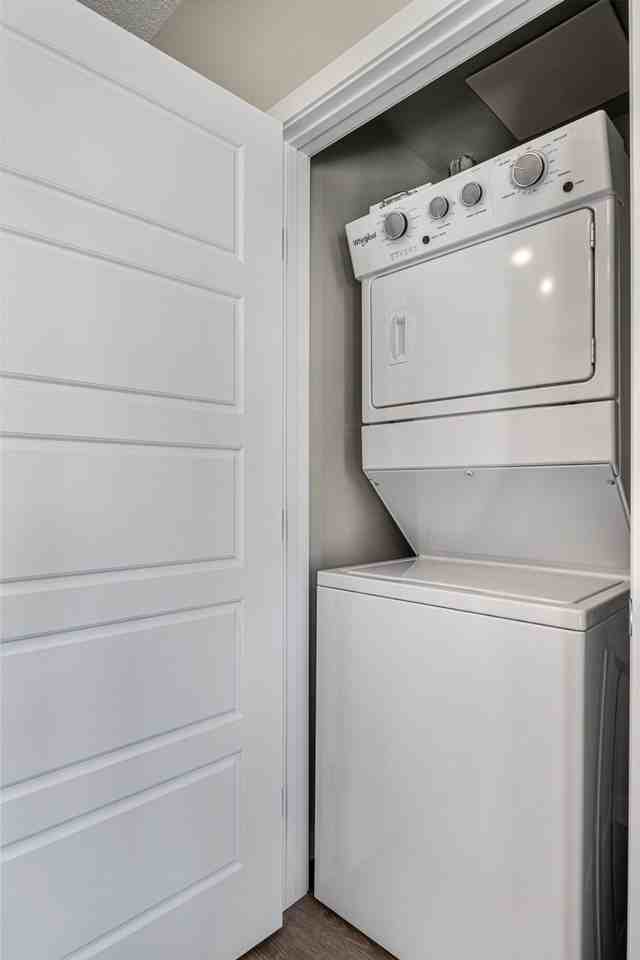 1605 17 Street SE #1314538P - Photo 5 of 22