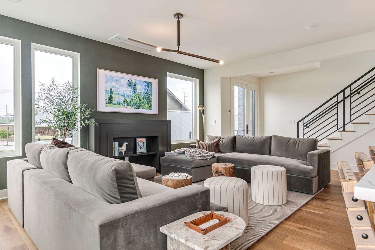 1117 3rd Avenue South #1366312P - Photo 3 of 50