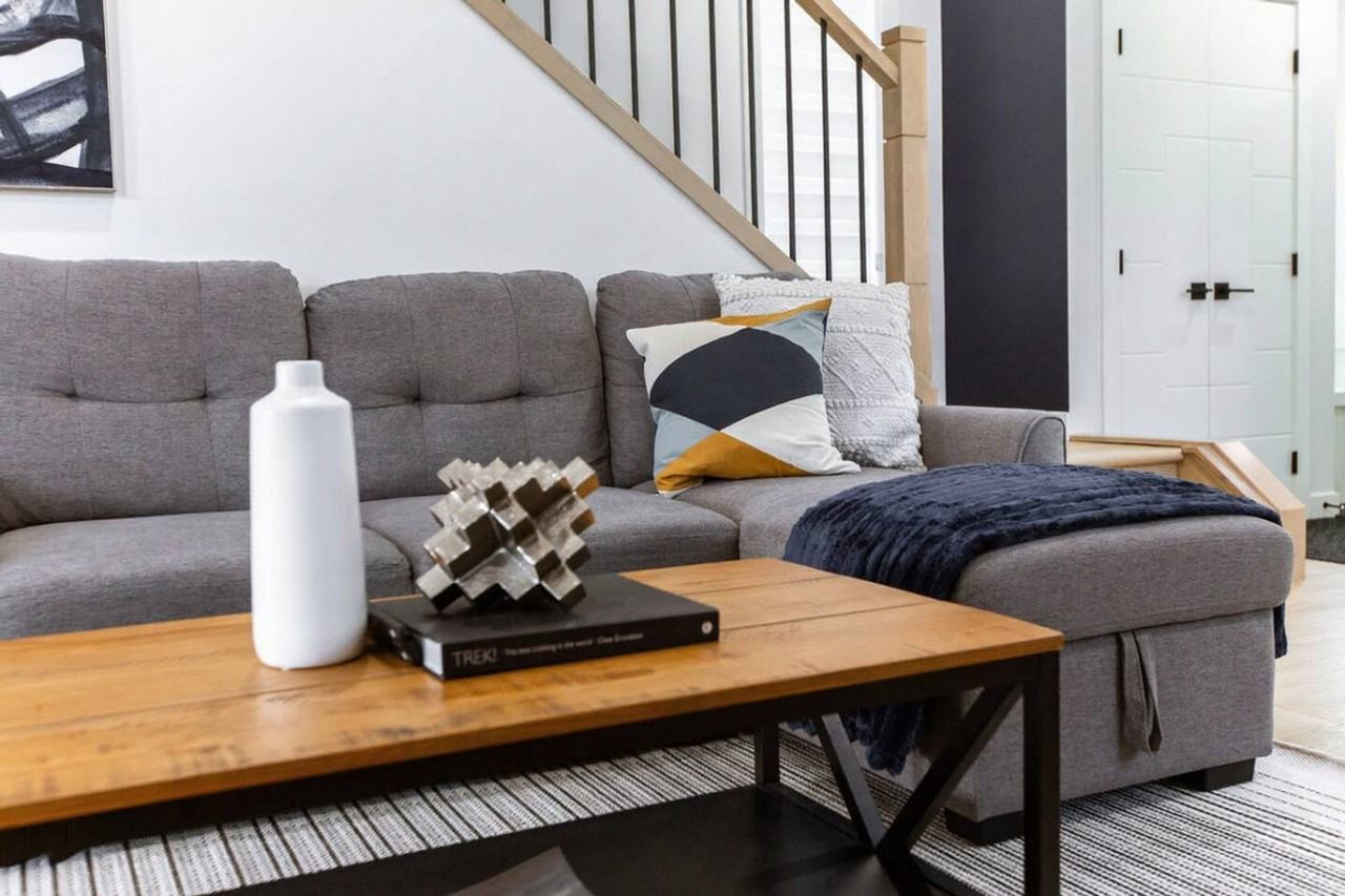 9539 150 Street Northwest - Photo 6 of 50