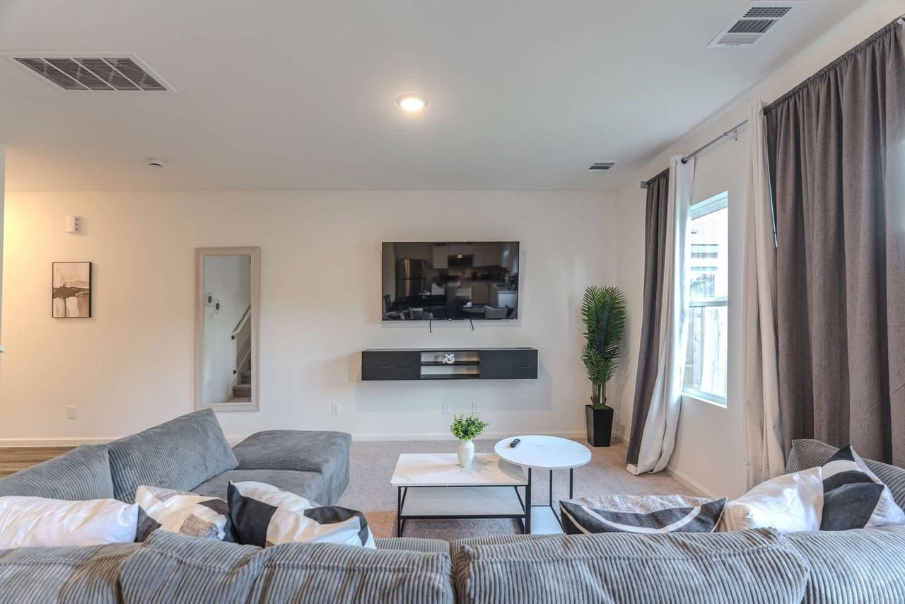 10314 Woodwick Street #1283919P - Photo 6 of 41