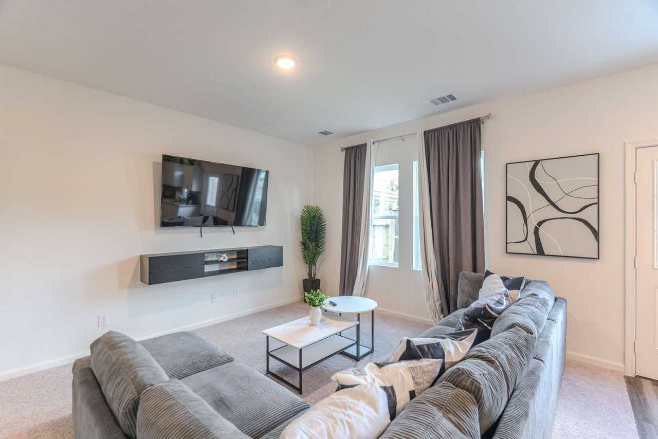 10314 Woodwick Street #1283919P - Photo 7 of 41