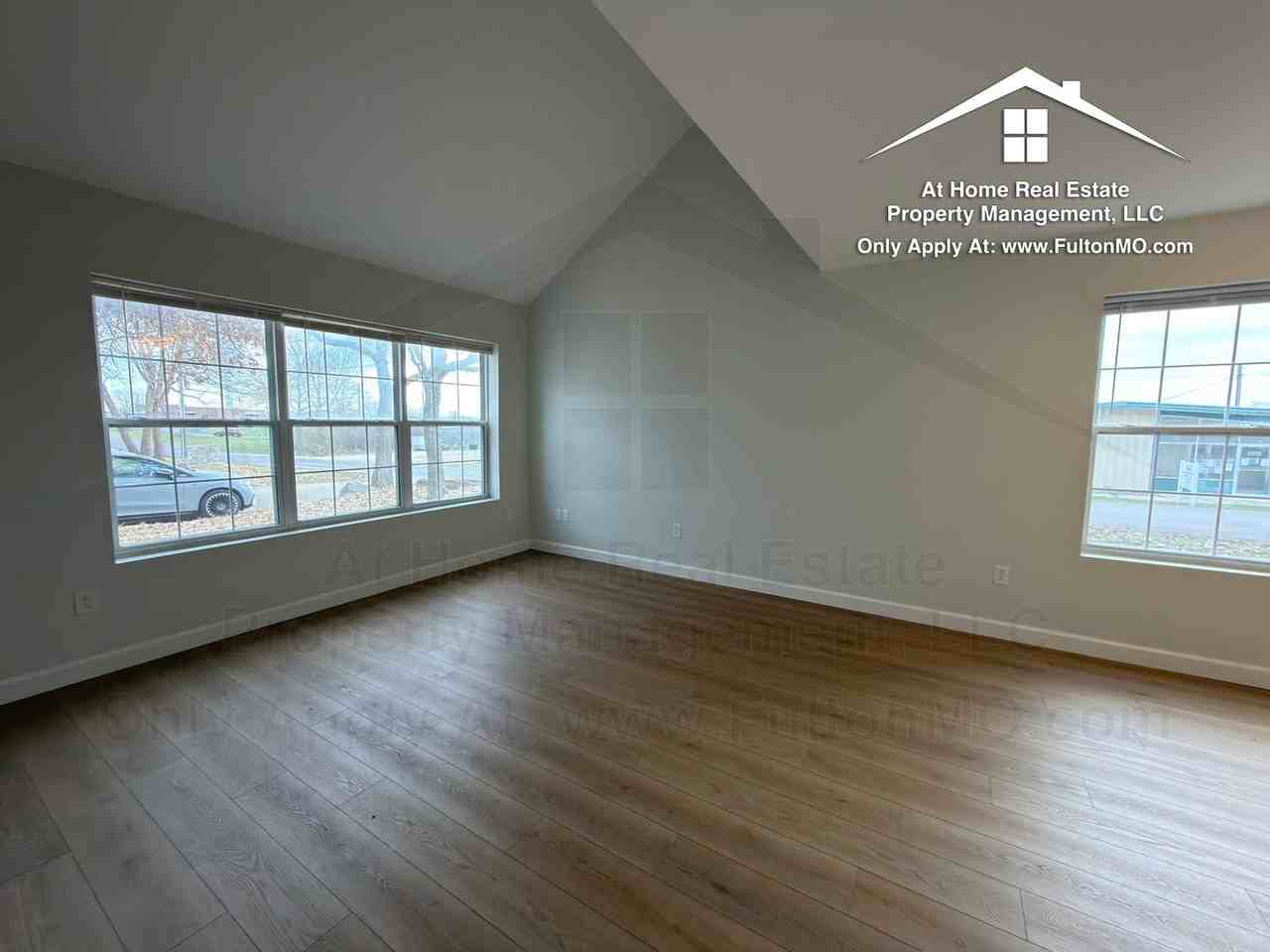 1011 Greystone Ct - Photo 3 of 45