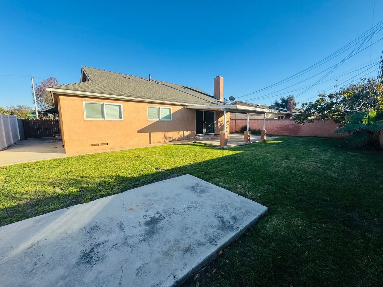 393 Rowland Avenue - Photo 6 of 10