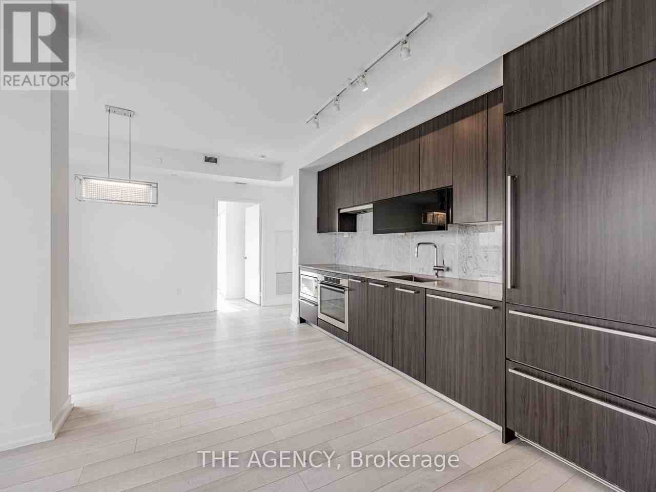 117 McMahon Drive #3702 - Photo 5 of 45