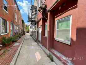 926 Pine Street #1R - Photo 1 of 1