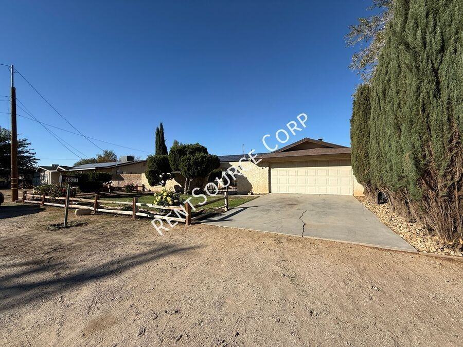 4827 West Avenue L 6 - Photo 4 of 34