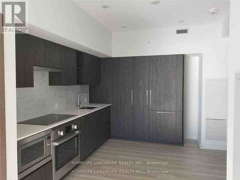 17 Bathurst Street #3816 - Photo 3 of 8