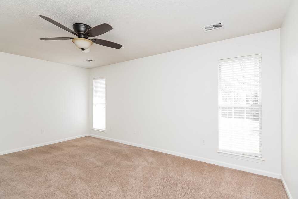 1820 Mary Payton Cove - Photo 7 of 14