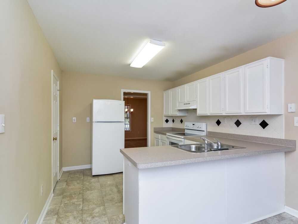 3626 Spring Meadow Ct - Photo 6 of 15