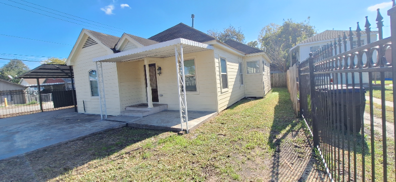 7832 Elvera St - Photo 2 of 23