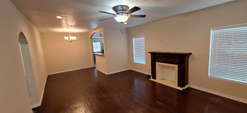 7832 Elvera St - Photo 3 of 23