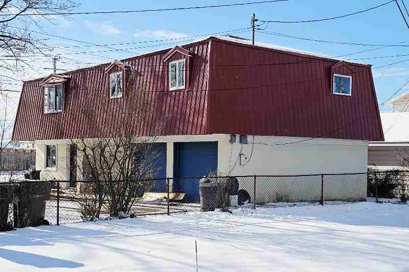 19 Lloyd Drive - Photo 2 of 28