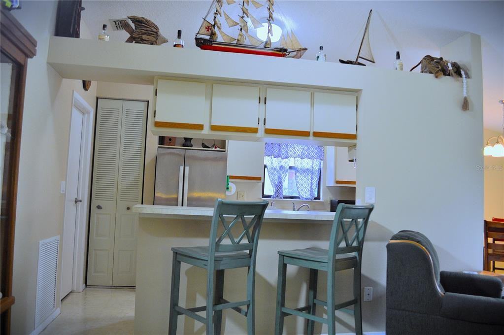 718 Merlins Court #718 - Photo 4 of 18