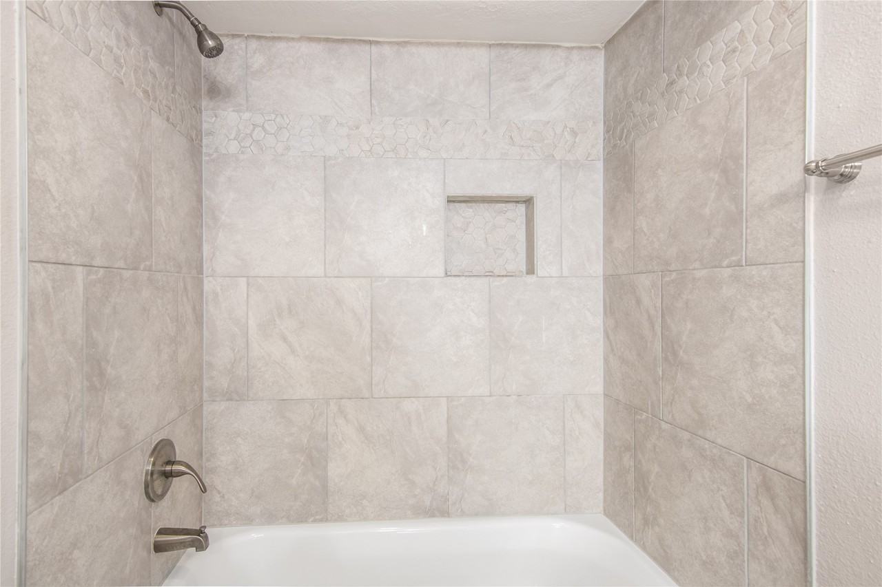 1702 Athens Drive #1702 - Photo 3 of 25