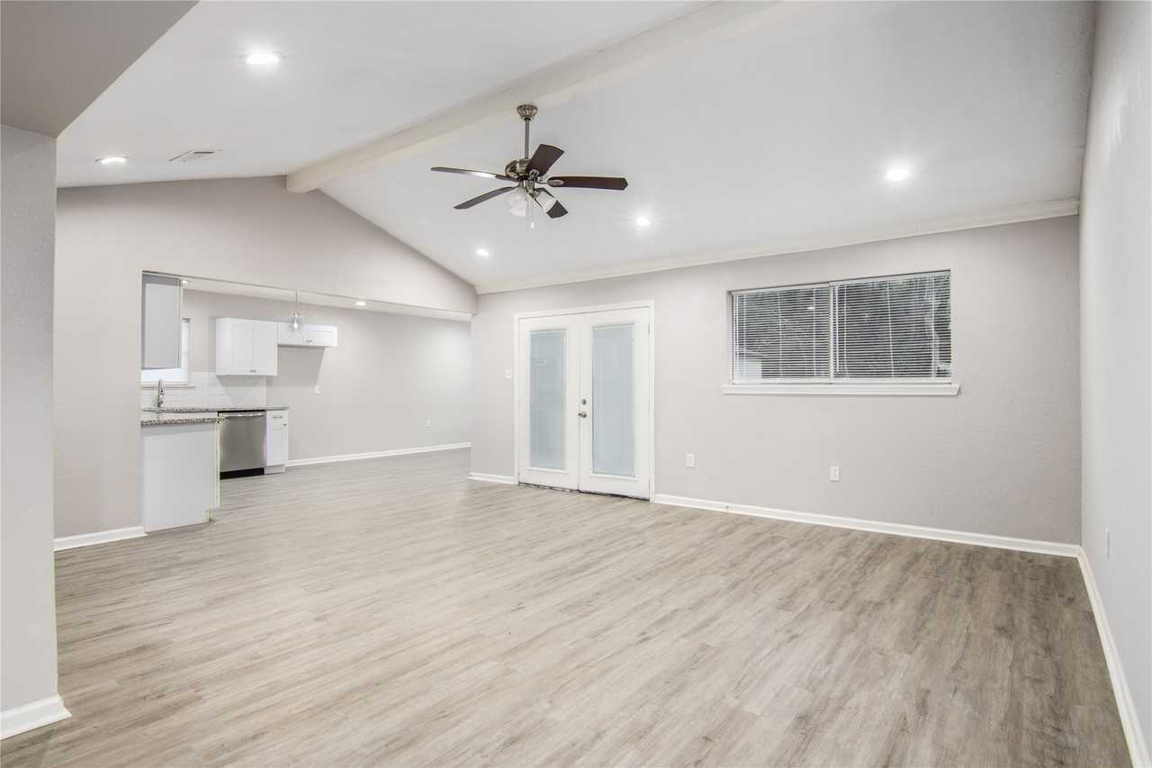 1702 Athens Drive #1702 - Photo 7 of 25