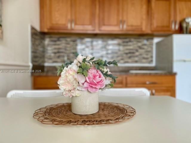 6484 Indian Creek Drive