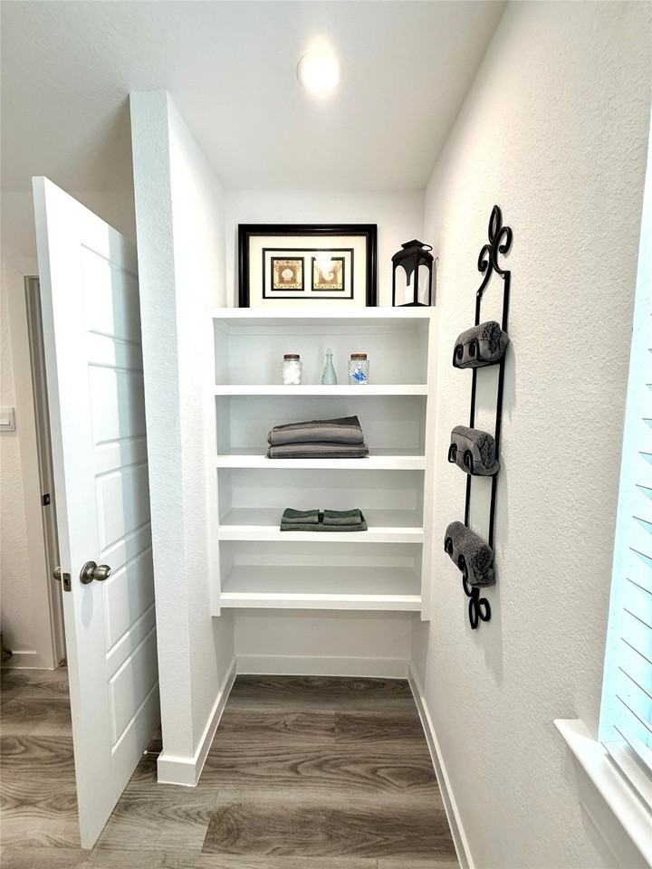 12308 Greenwood Gate Dr #12308 - Photo 7 of 38