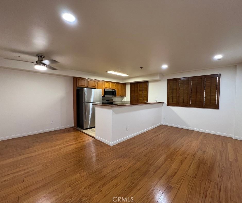 12368 Osborne Street #12368-4 - Photo 4 of 20