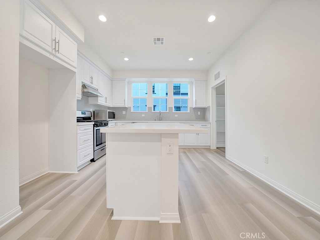 6989 Cottonwood Ln #6989 - Photo 6 of 19