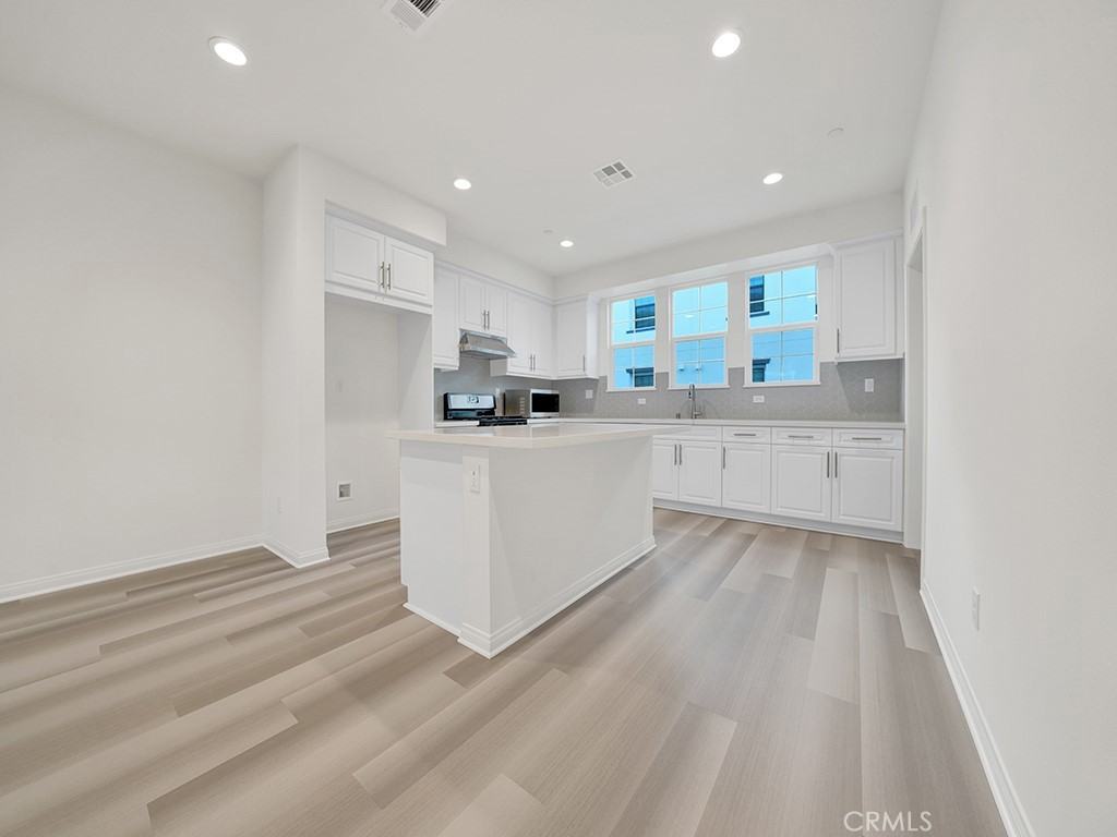 6989 Cottonwood Ln #6989 - Photo 7 of 19