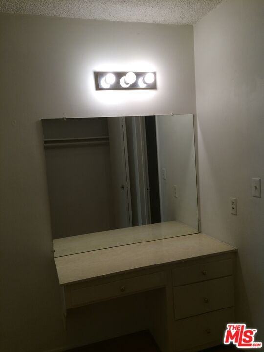 1166 Amherst Avenue #1166-6 - Photo 4 of 6