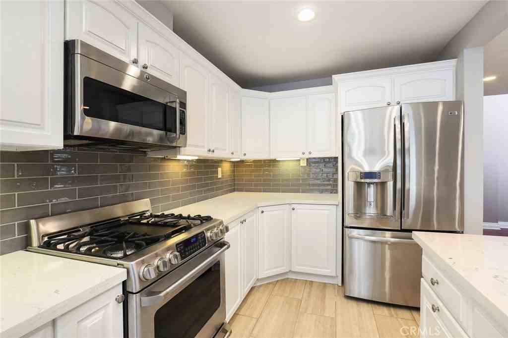 9513 Sunflower Street #9513