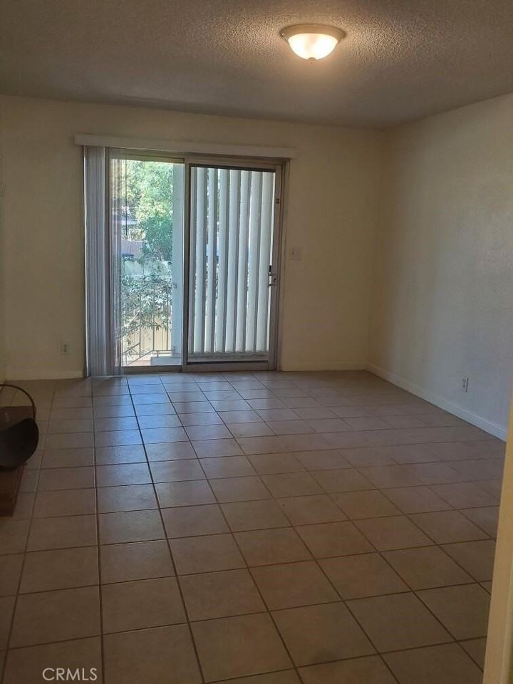 3891 Locust Street #3891 - Photo 2 of 10