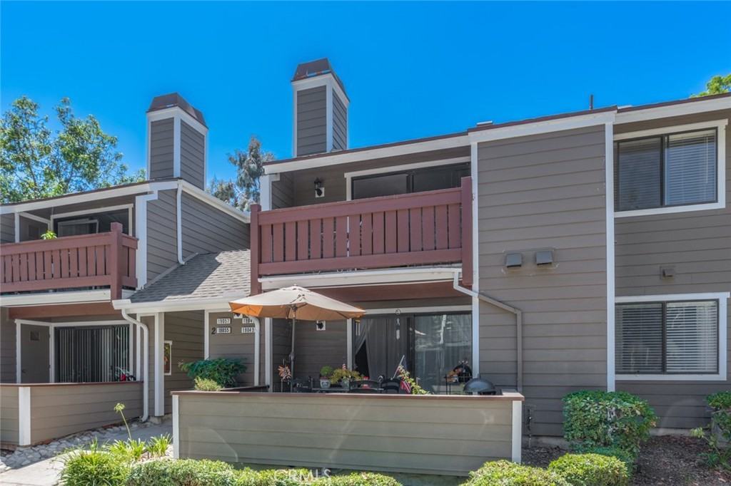 19047 Rockwood Drive #19047 - Photo 5 of 36