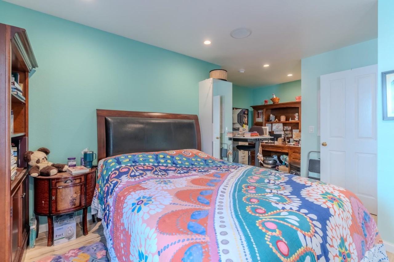 350 6th Street #350 - Photo 4 of 12