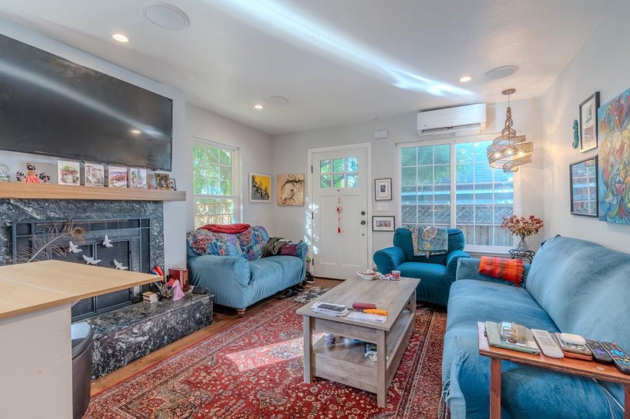 350 6th Street #350 - Photo 5 of 12