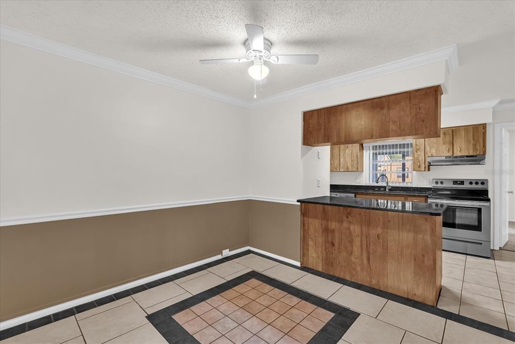 1271 Woodman Way #1271 - Photo 6 of 26