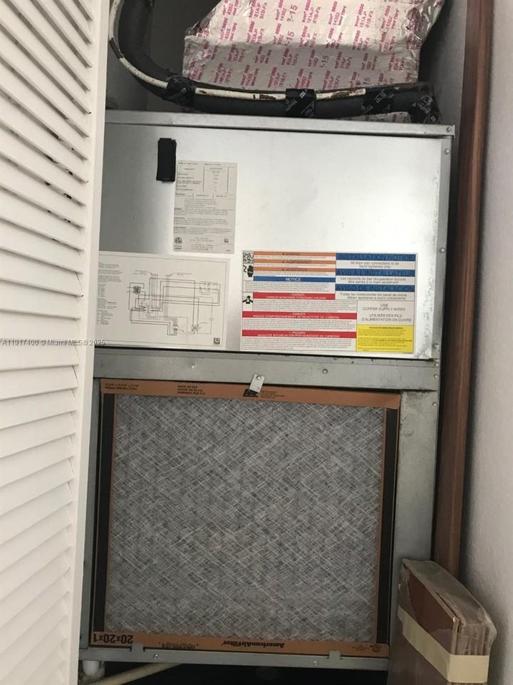 3355 Northeast 13th Circle Drive #3355-10728 - Photo 5 of 38