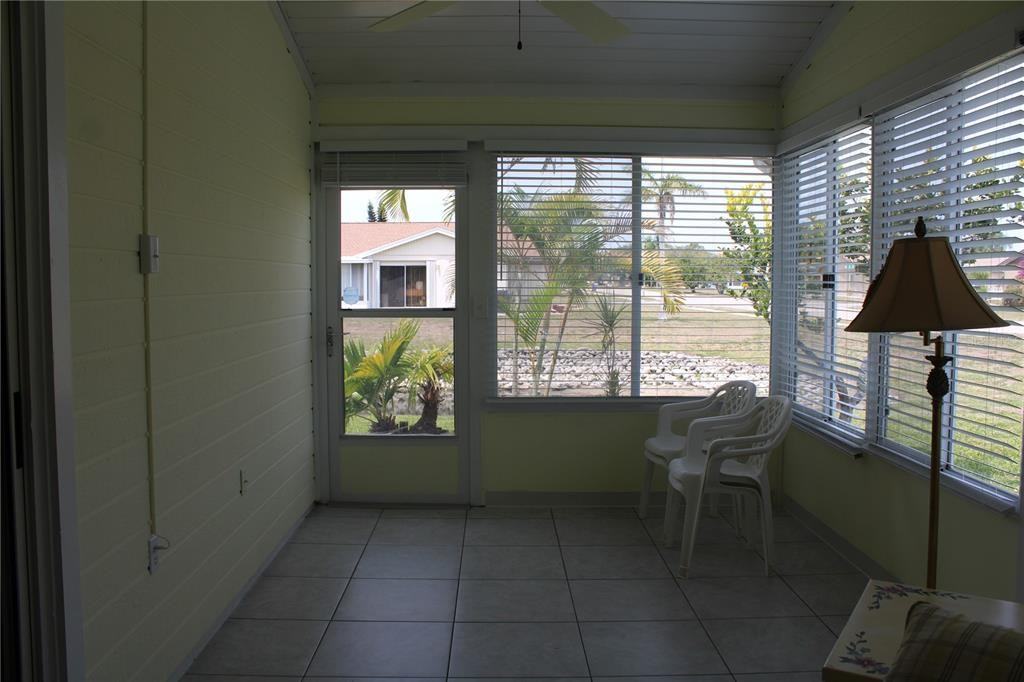 4006 39th Street West #4006 - Photo 2 of 40