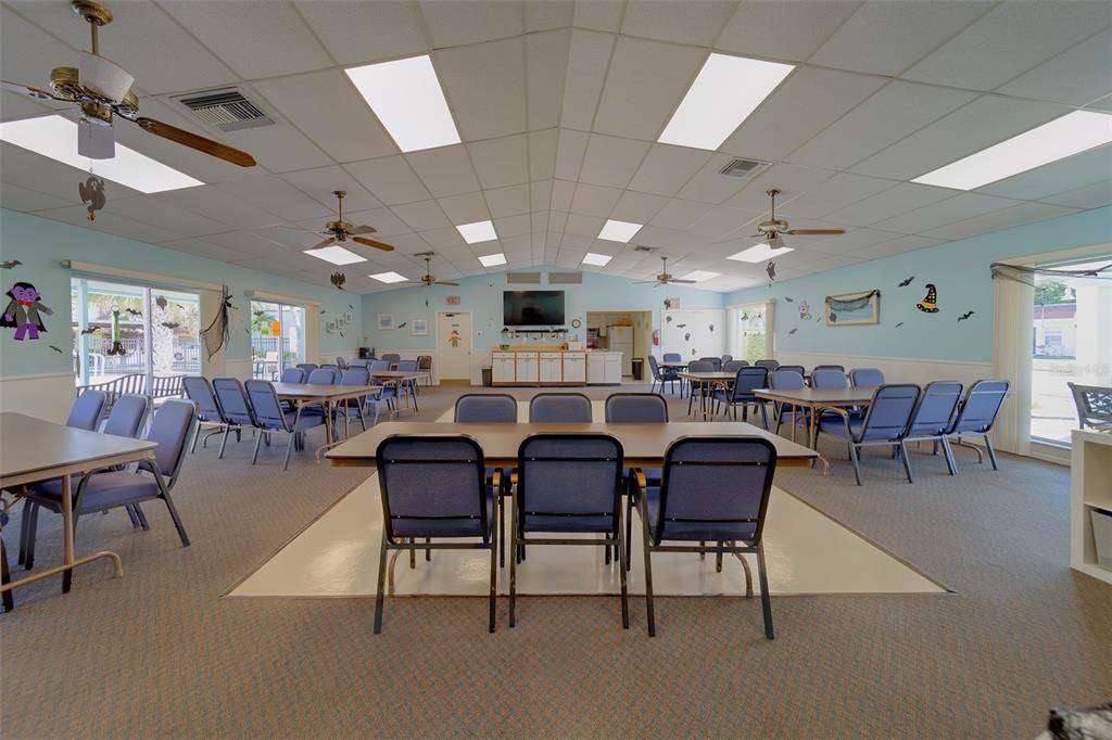 13827 Mission Oaks Boulevard #13827 - Photo 5 of 50