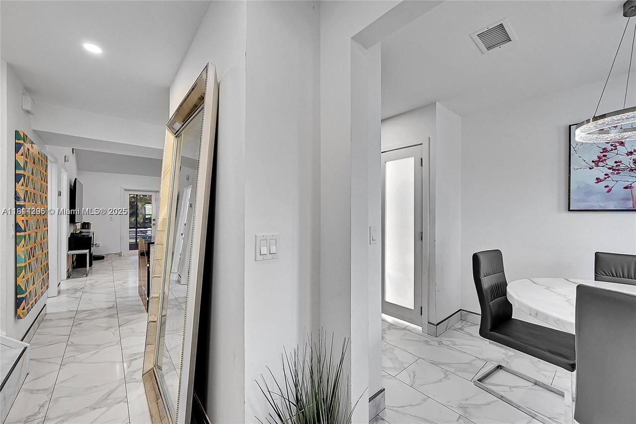 18578 Woodstream Drive #18578 - Photo 3 of 43